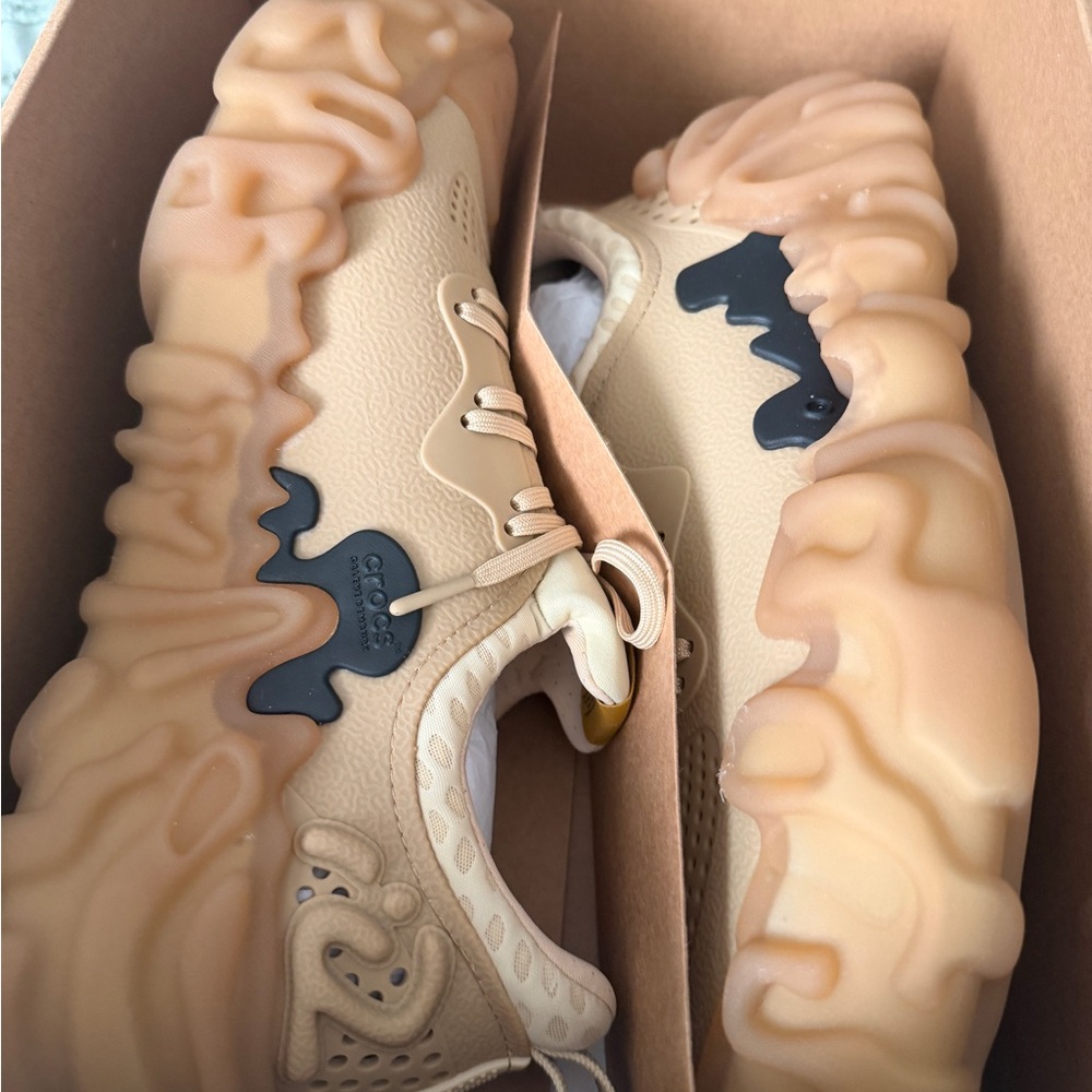 CROCS Beige Sneakers with Wavy Sole